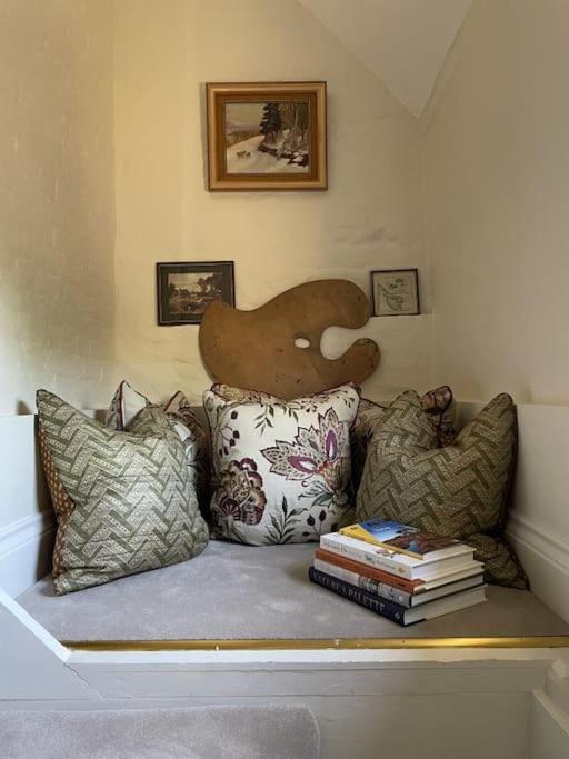 Holly Cottage, 2, Northbrook Park, Farnham-Up To 6 Adults Dış mekan fotoğraf